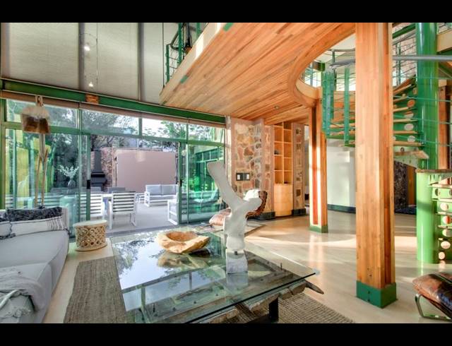 3 BEDROOM PROPERTY TO RENT IN FOURWAYS GARDENS